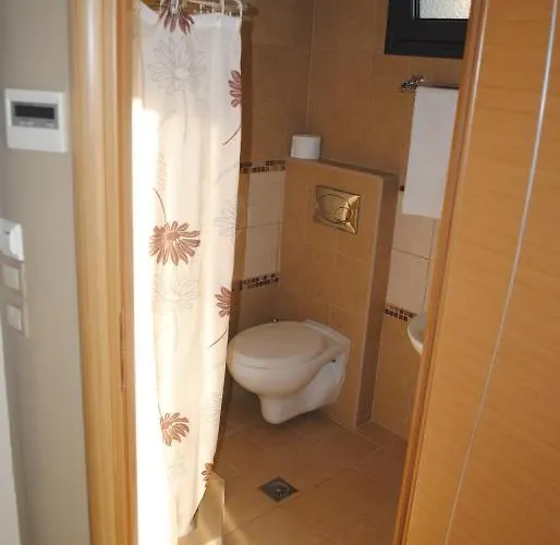 Niriides And Aparthotel 4*