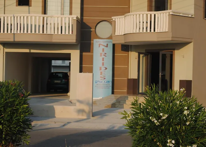 Niriides And Paralía